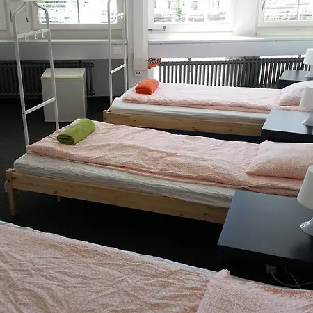Hard 2* Zurich